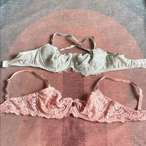 (2) Victoria's Secret Lace Underwire Bras